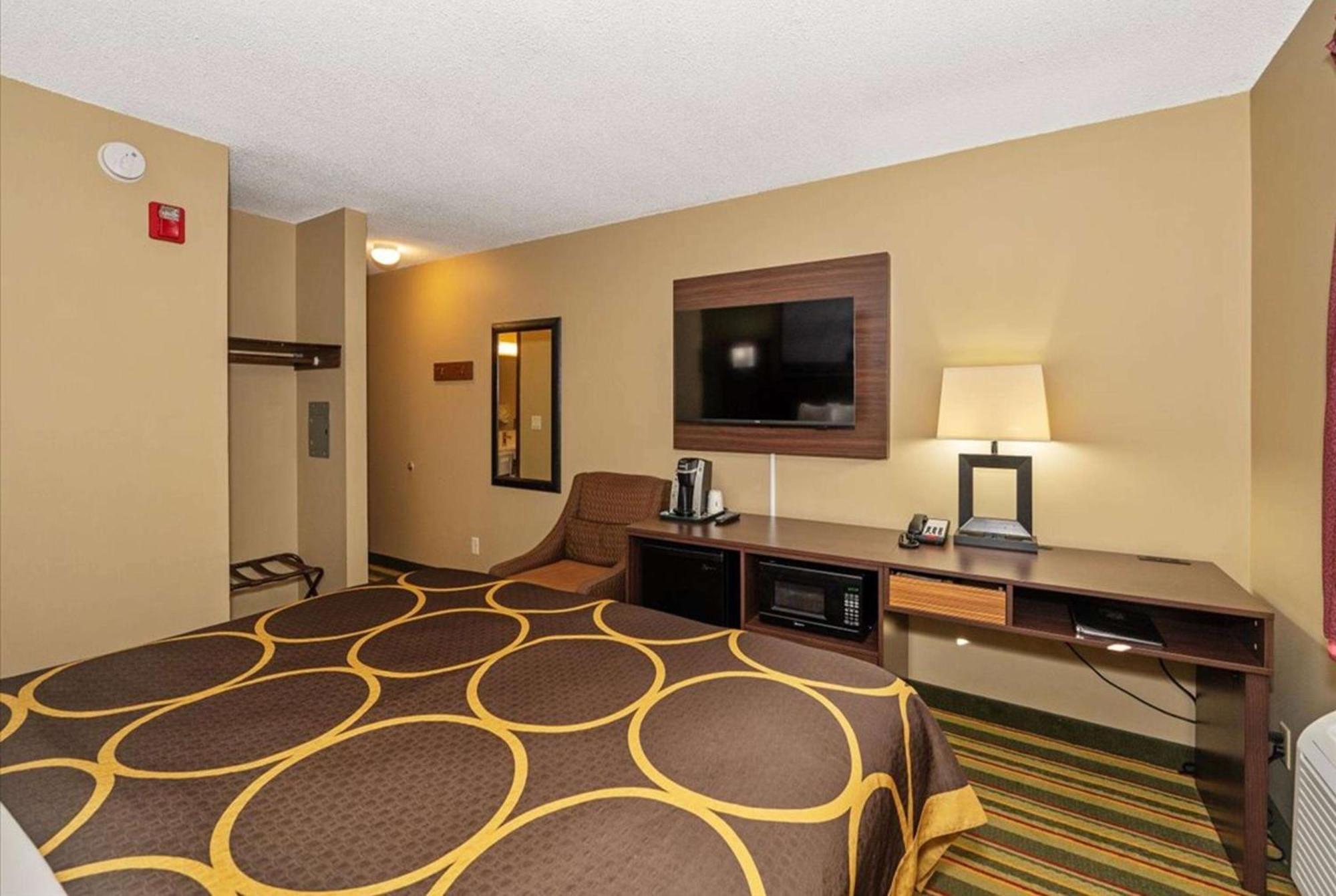 ホテル Super 8 By Wyndham Superior Wi エクステリア 写真
